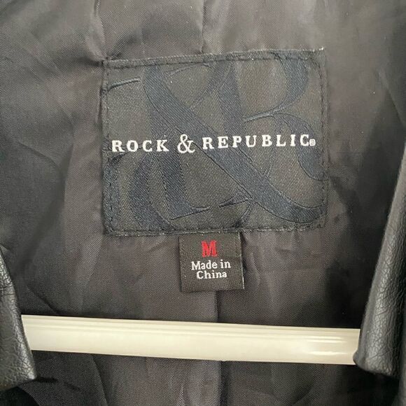 ROCK & REPUBLIC | Black Faux Leather Moto Jacket Size Medium - Picture 4 of 8